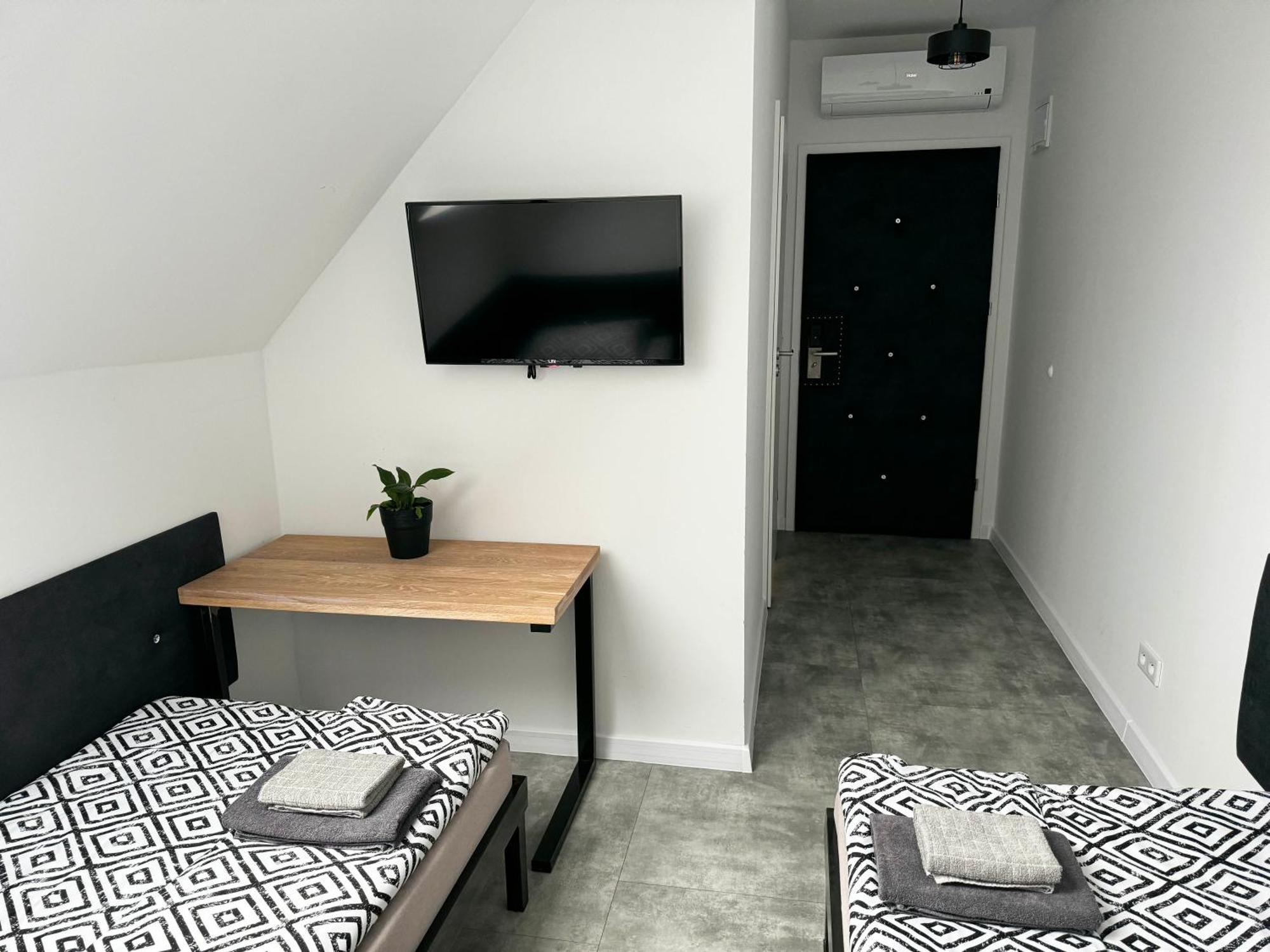 Pokoje Pod Palacem Koszecin Exteriér fotografie